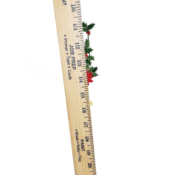 VINTAGE CHRISTMAS CANDLE POINSETTIA HANDKERCHIEF MADE IN SWITZERLAND EMBROIDERED - Picture 7 of 9